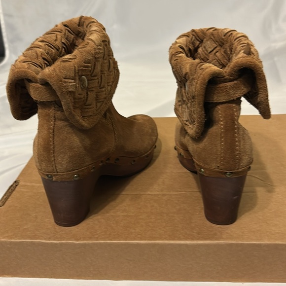 Ugg Lynnea Arroya Weave Chestnut Edgy Clog Ankle Boot - Picture 7 of 8